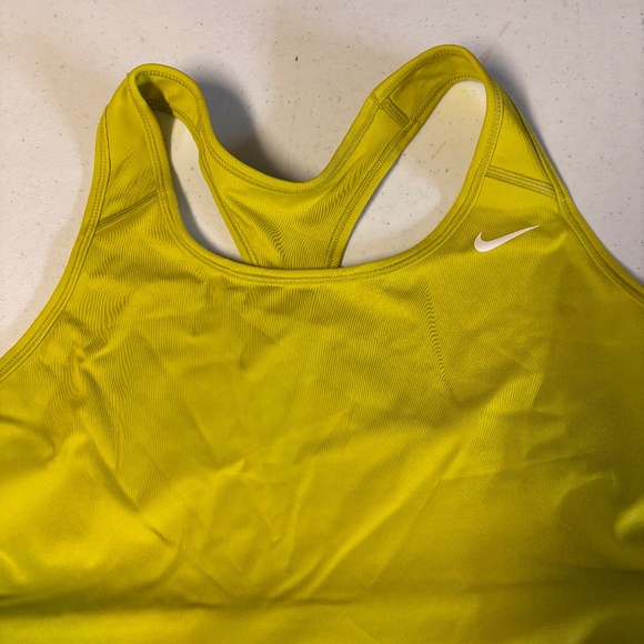 2 new womens XXL Nike sports bras - Picture 2 of 3